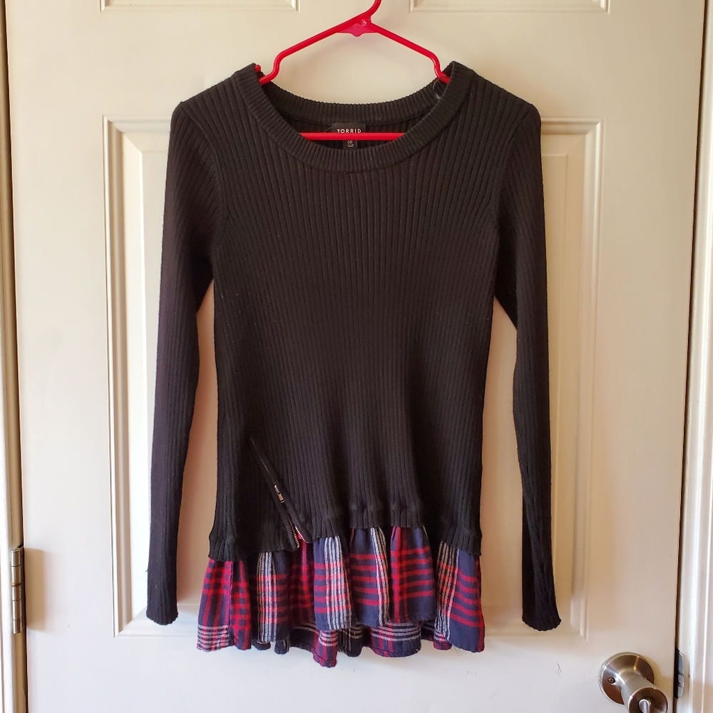 Torrid Black Plaid Ruffle Long Sleeve Pullover Top